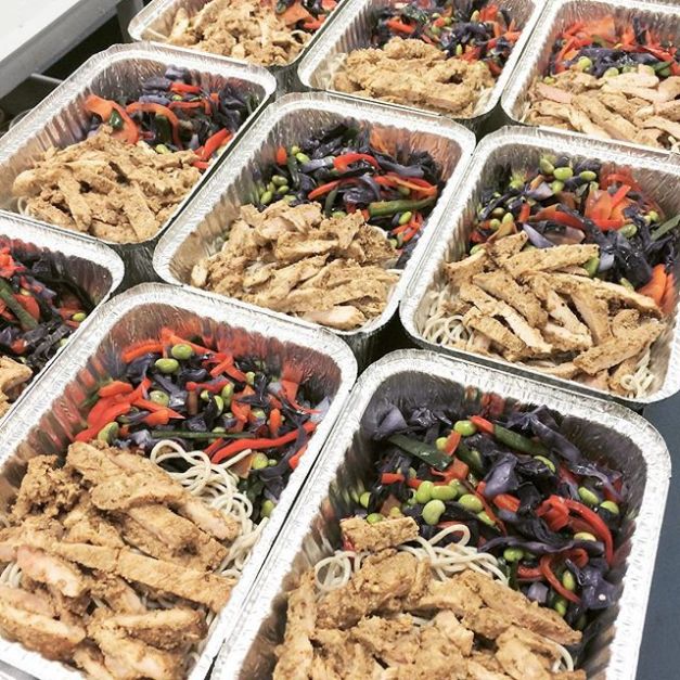 12729669_990856037661298_1181720230_n